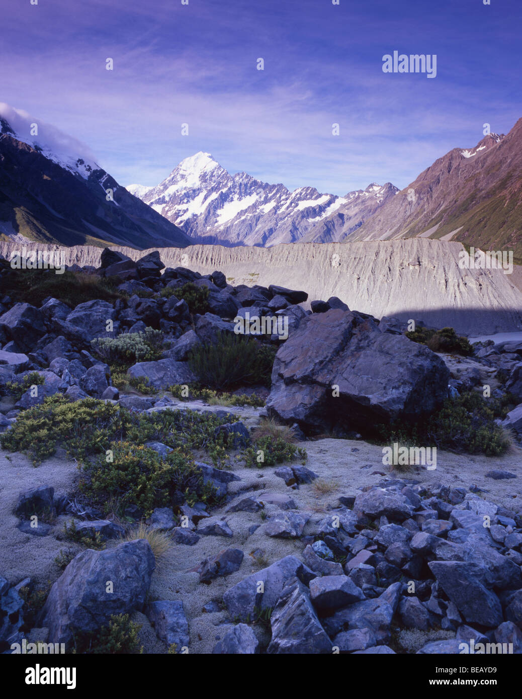Mount Cook (Aoraki) and Mueller Glacier Moraine at Kea Point - Mount Cook National Park - South Island - New Zealand Stock Photo