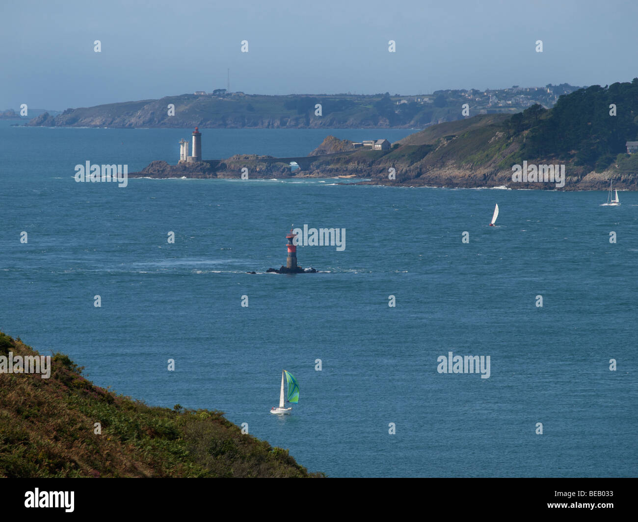 The narrow Goulet de Brest waterway which is the only access to Brest from the Atlantic Ocean, seen from pointe d'Espagnoles. Stock Photo