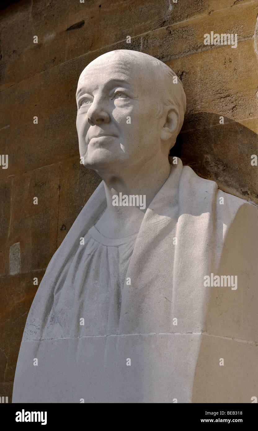 John Nash Bust Outside All Souls Church Hi res Stock Photography And 