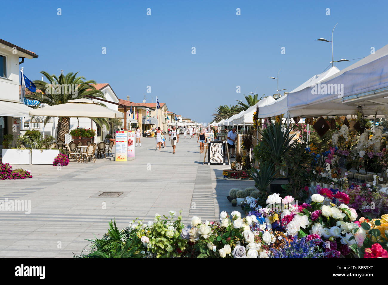 Market Stalls Along The Promenade Lido Di Camaiore Tuscan Riviera Market Stalls Along The Promenade Lido Di Camaiore Tuscan Riviera