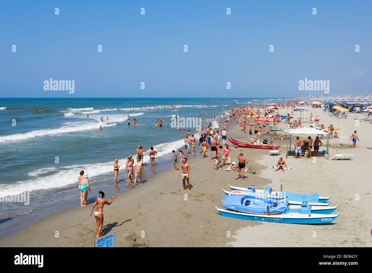 lo schiaccianoci lido di camaiore