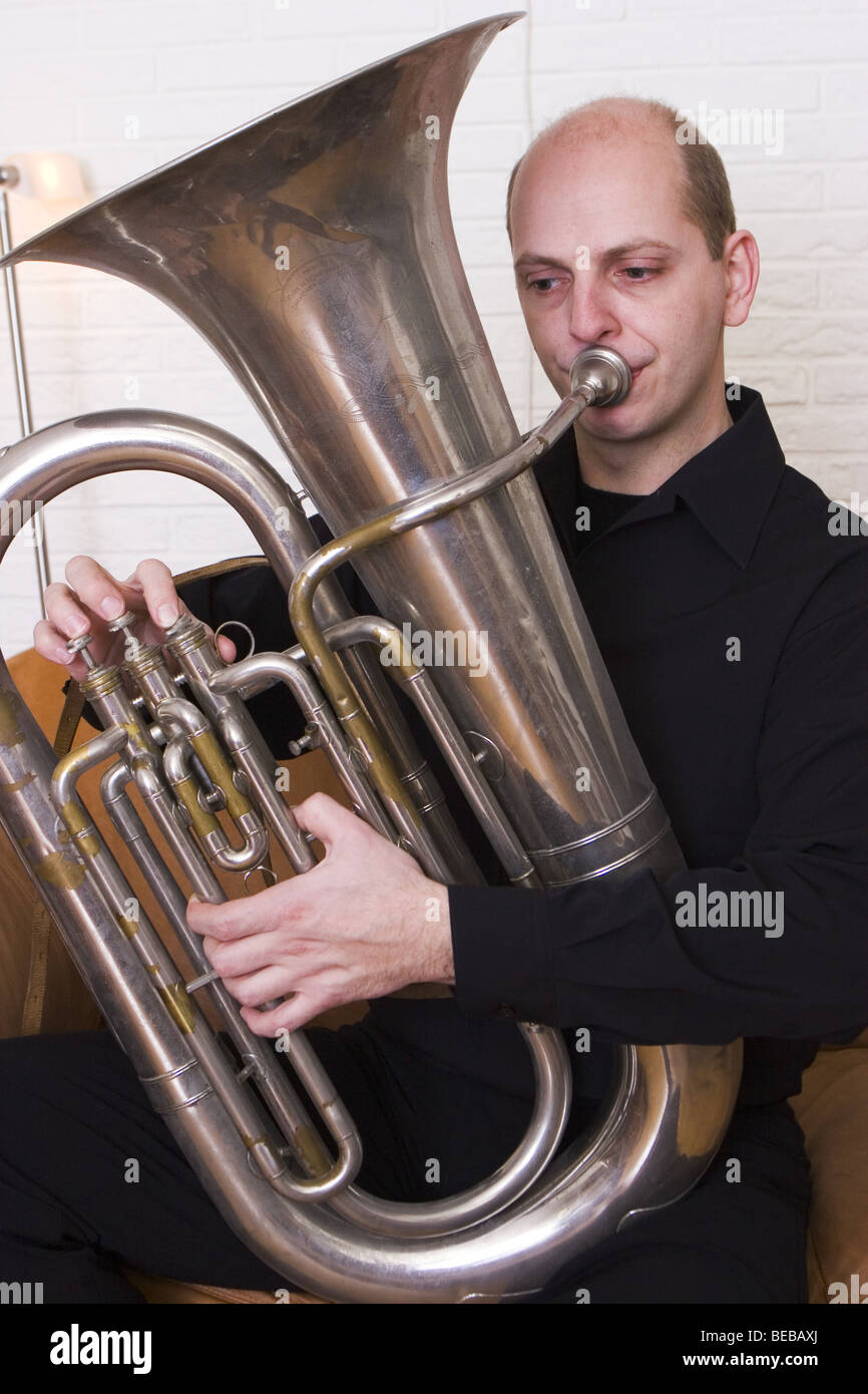 Man playing tuba hires stock photography and images Alamy