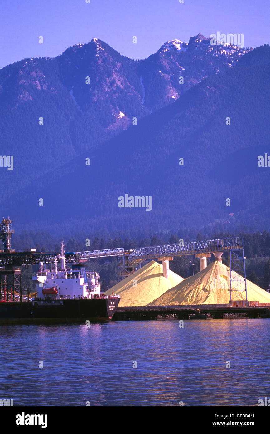 North Vancouver, Port of Vancouver Harbour, BC, British Columbia, Canada - Sulphur Shipping Terminal, Industry, Coast Mountains Stock Photo