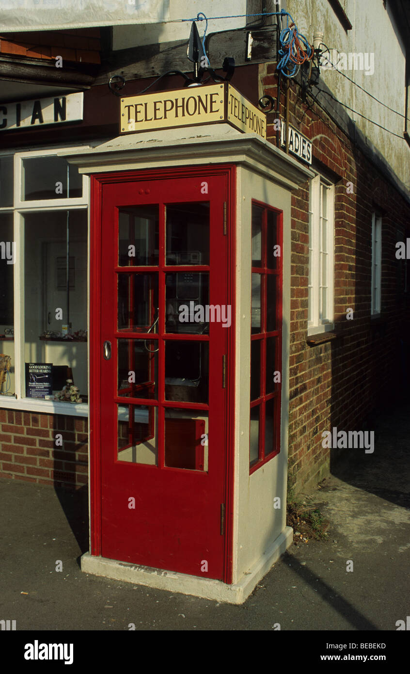 1920s K1 Telephone Box in Bembridge, Isle of Wight, Hampshire, England