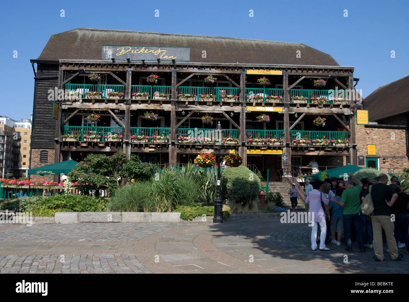 Catherine dock saint hires stock photography and images Alamy