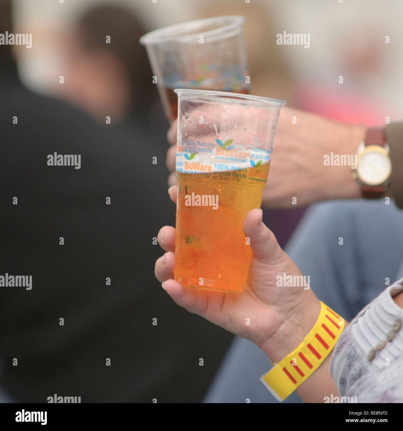 people drinking cider BIOWARE Biodegradable plastic beer glasses at