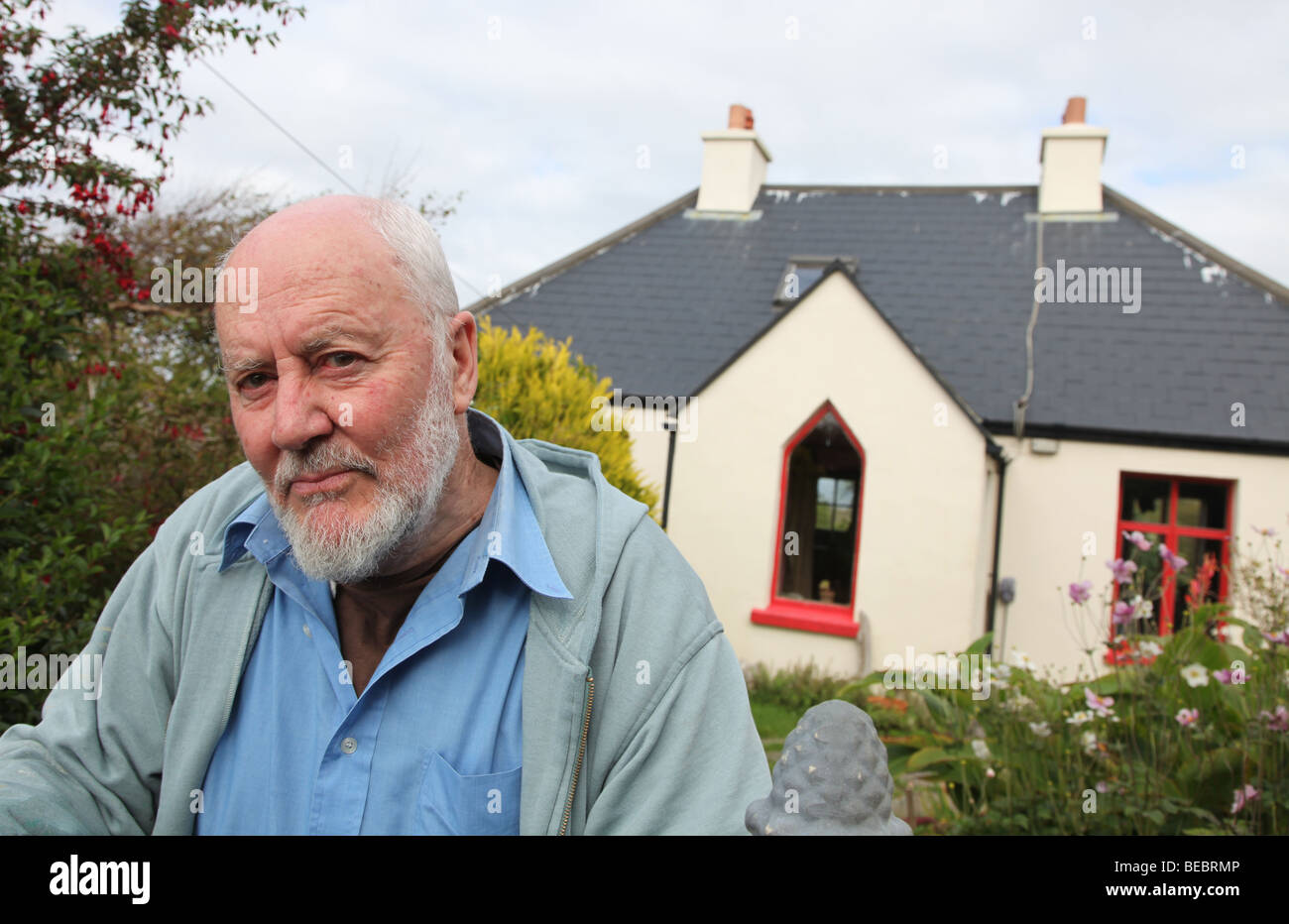 John Kingerlee at his home on the Beara Peninsula, Ireland Stock Photo