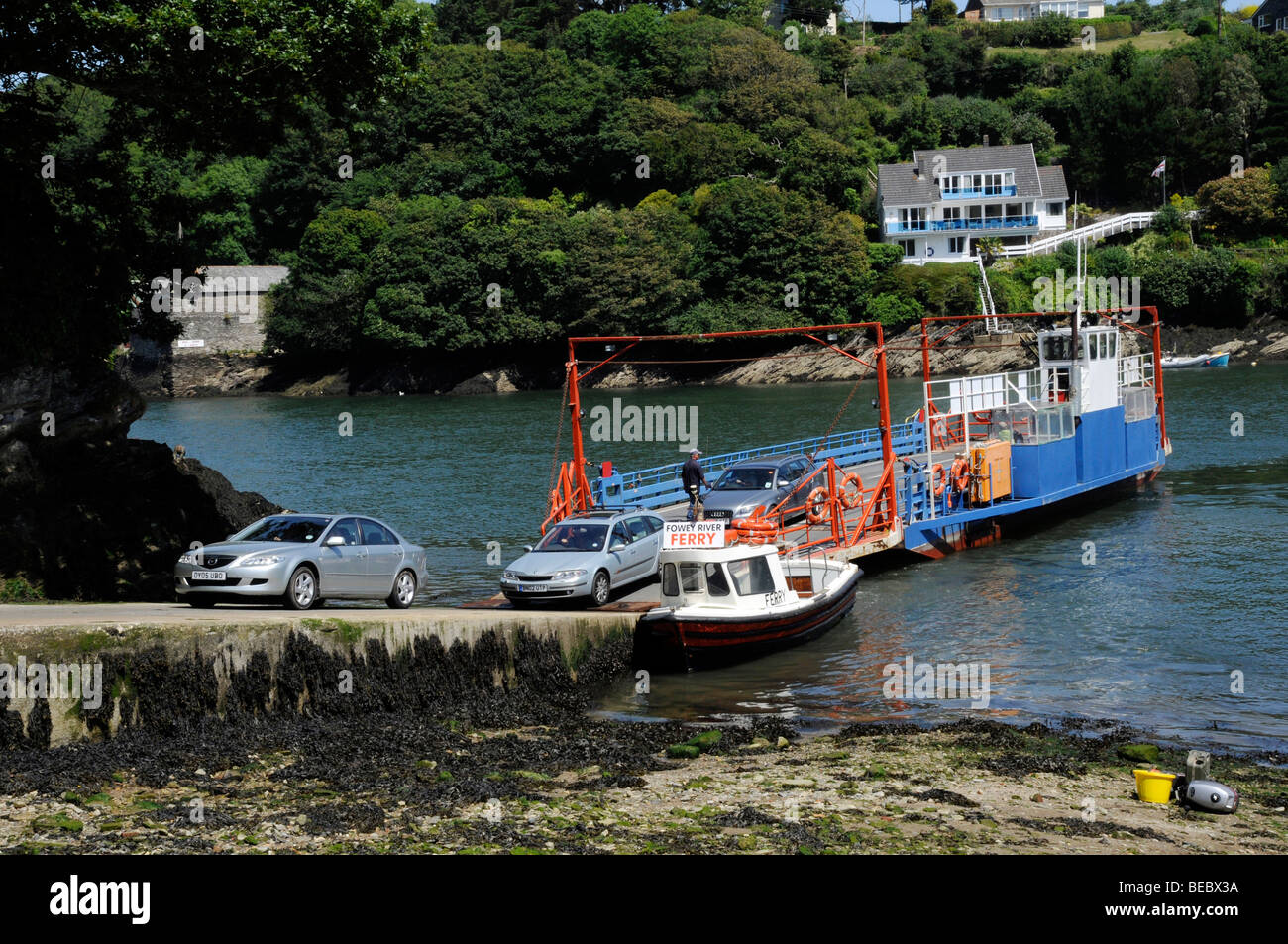 Cars getting ferry hi-res stock photography and images - Alamy