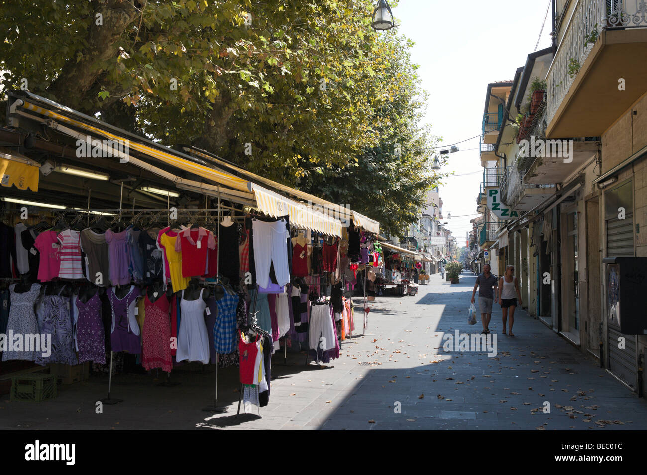 Market stalls in the older part of town, Viareggio, Tuscan Riviera, Tuscany, Italy Stock Photo