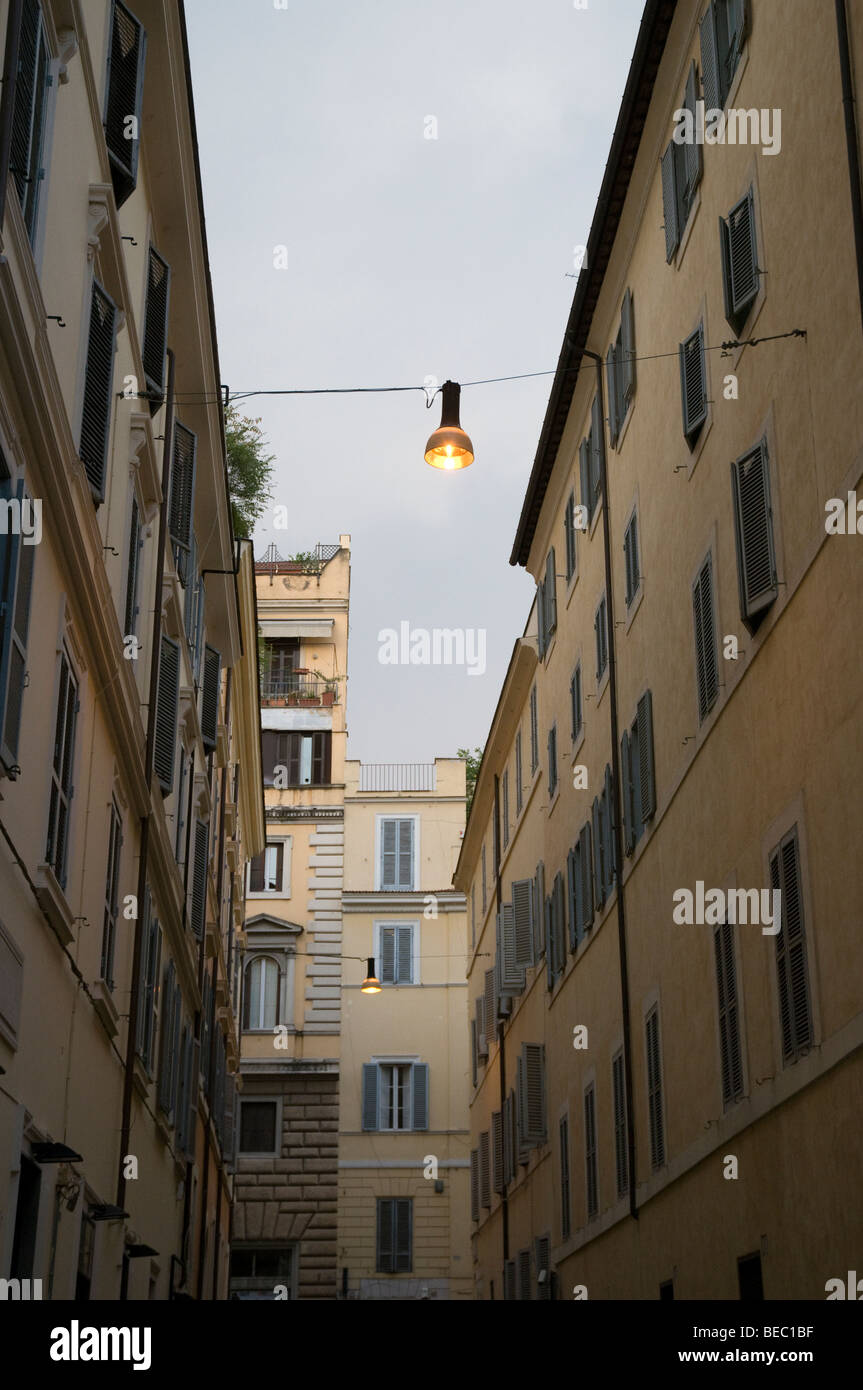 Sold Rome Street Street of Rome Stock Photo - Alamy