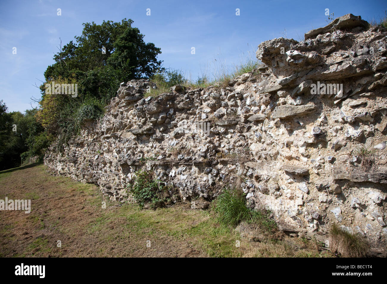 Roman remains of town wall Silchester Calleva Atrebatum Hampshire England UK Stock Photo