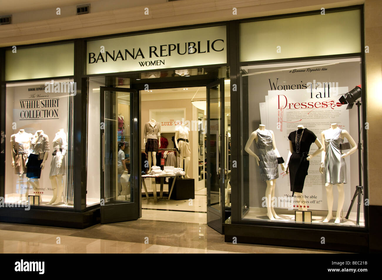 Banana Republic Istanbul Istinye Park shopping mall is a unique urban  lifestyle environment Stock Photo - Alamy