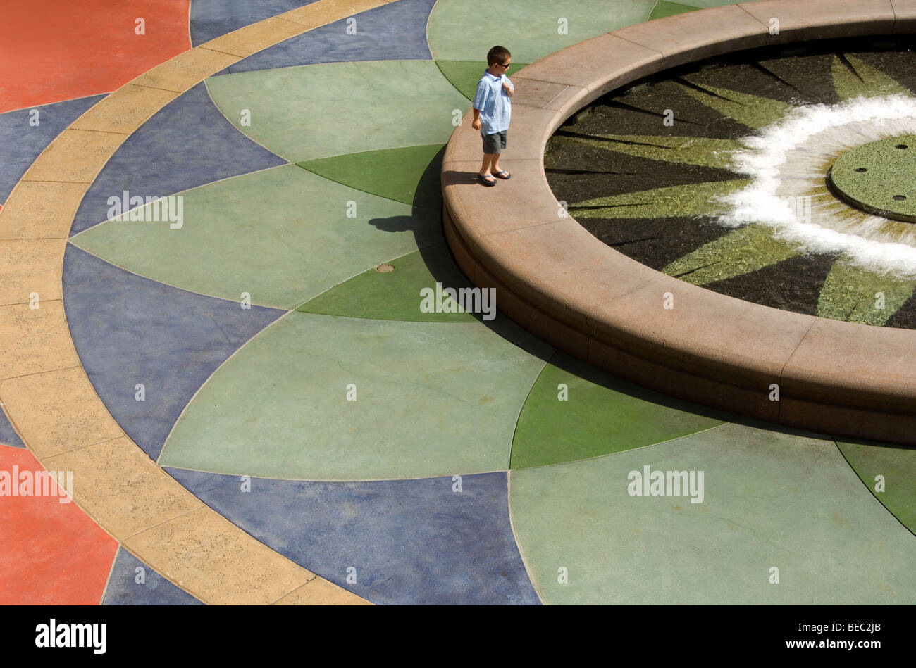 Fountain at Shopping Mall in Orange County, CA Stock Photo Alamy