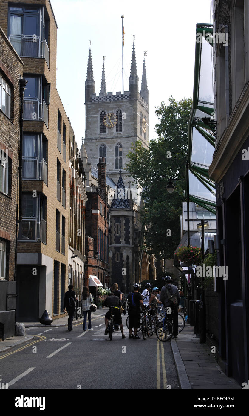 Southwark Cathedral from Winchester Walk, London, England, UK Stock Photo