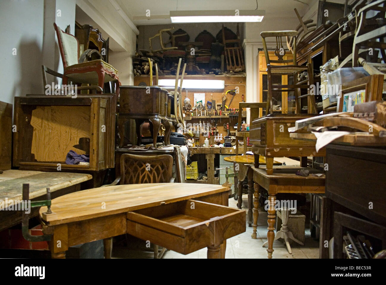 wood wood, furniture, rome, roma, labors, italy