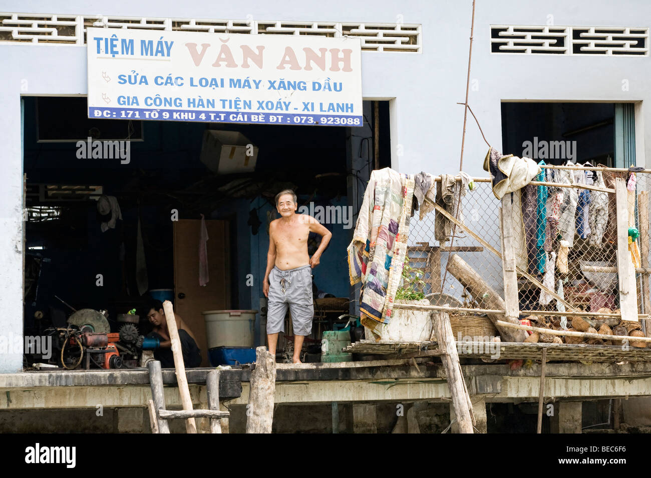 Floating village in the Mekong Delta, Vietnam Stock Photo