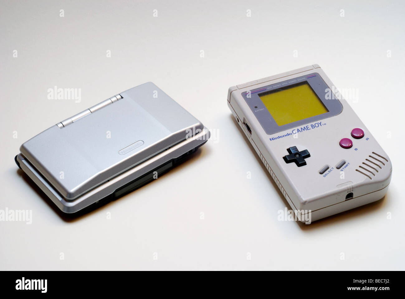 Gameboy screen hi-res stock photography and images - Alamy