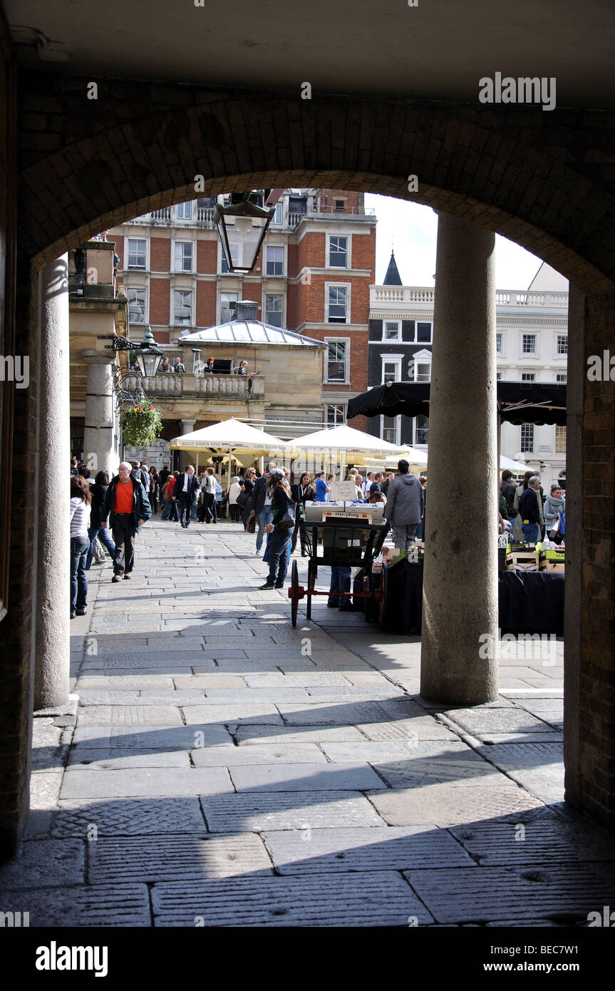Outdoor restaurant, Covent Garden Piazza, Covent Garden, City of
