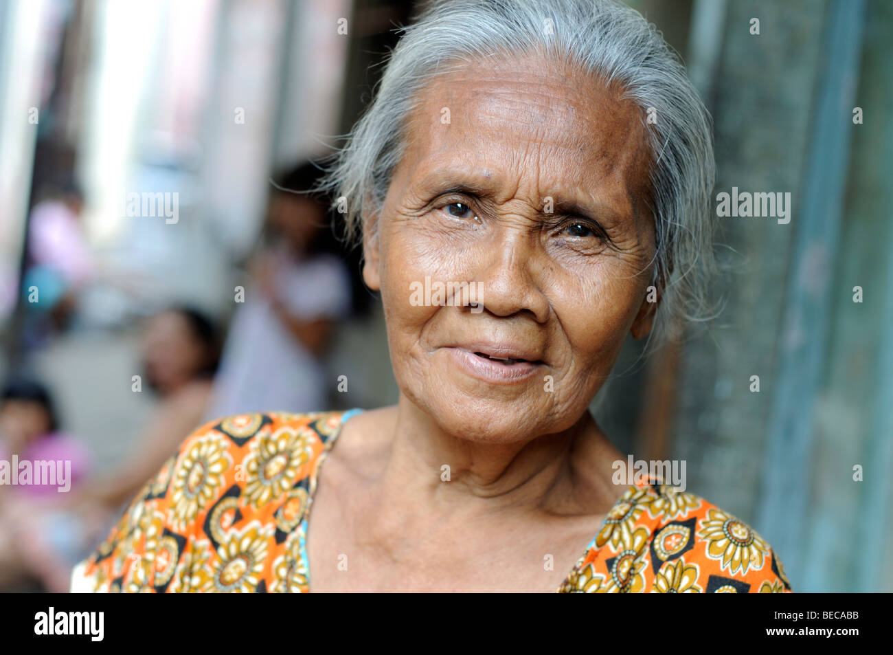 Elderly woman indonesia hi-res stock photography and images - Alamy