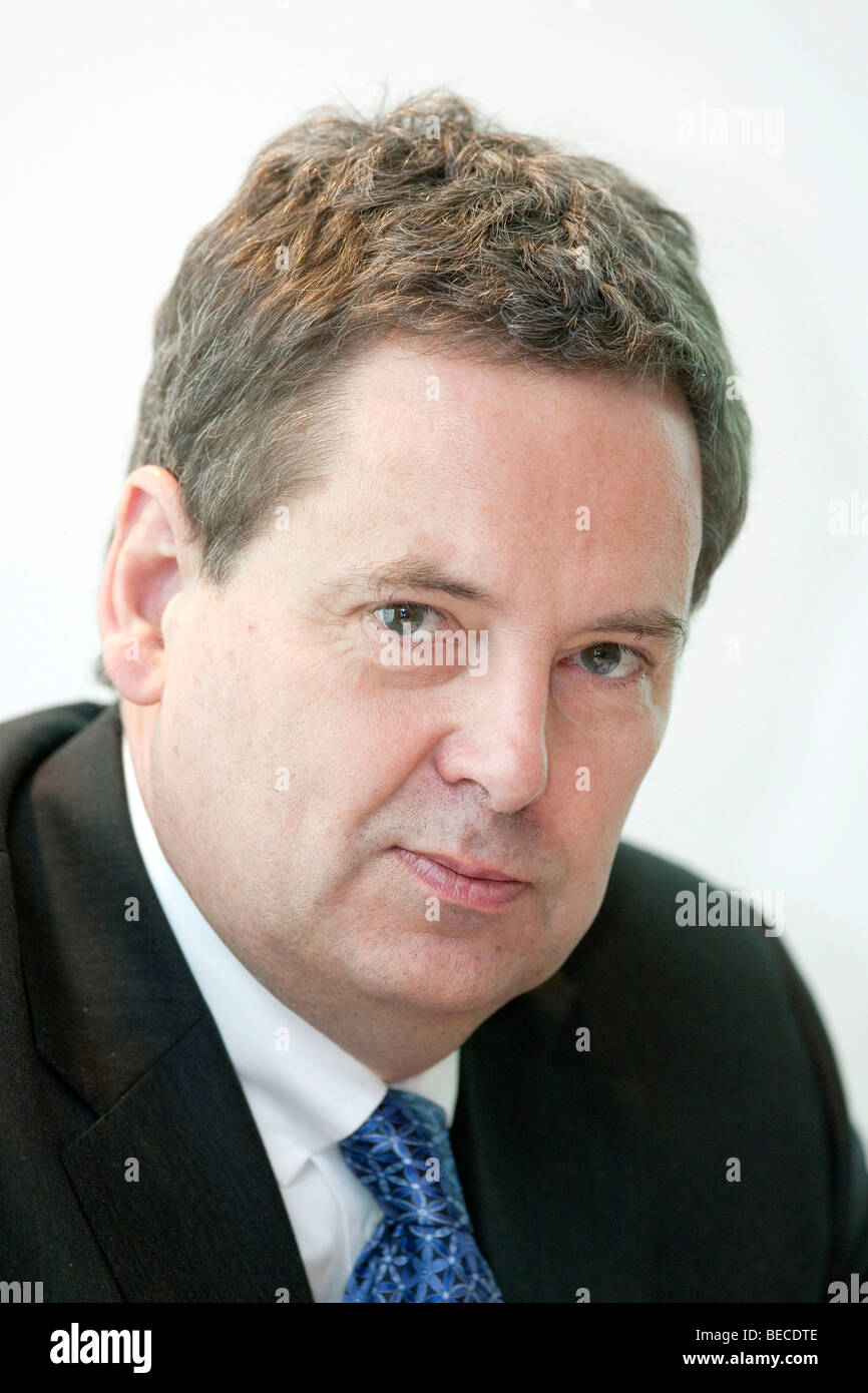 Heiko Graeve, Chief Financial Officer of Pfleiderer AG, during the financial statement press conference on 31.03.2009 in Munich Stock Photo