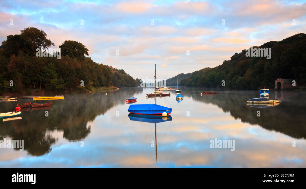 Sunrise over the tranquil lake in Rudyard, Nr. Leek, in Staffordshire Stock Photo