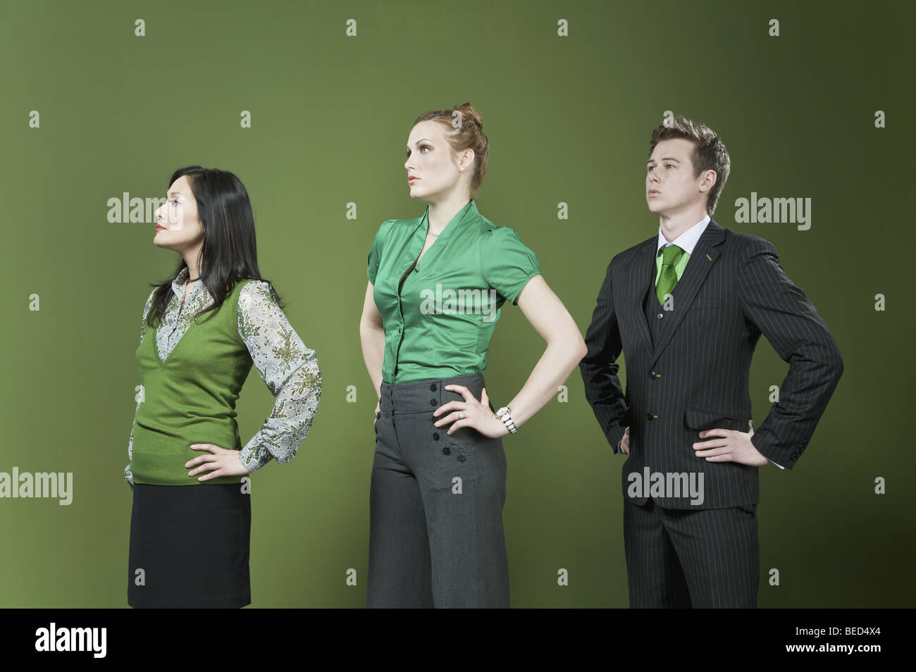 Executives standing in a row hi-res stock photography and images - Alamy