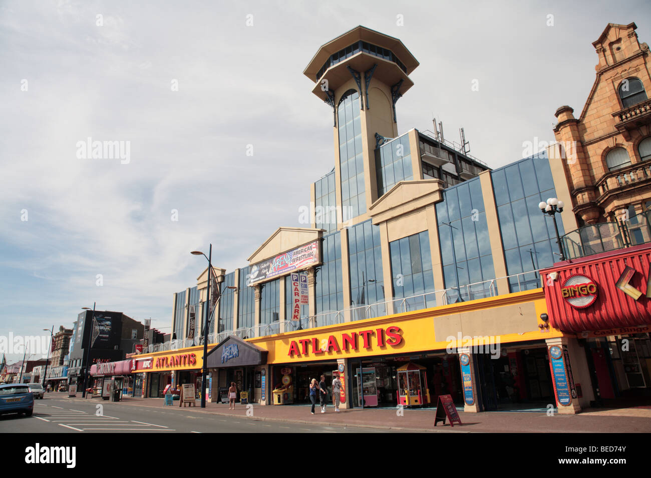 Viewing tower and amusement arcades, Marine Parade, Great Yarmouth Stock Photo