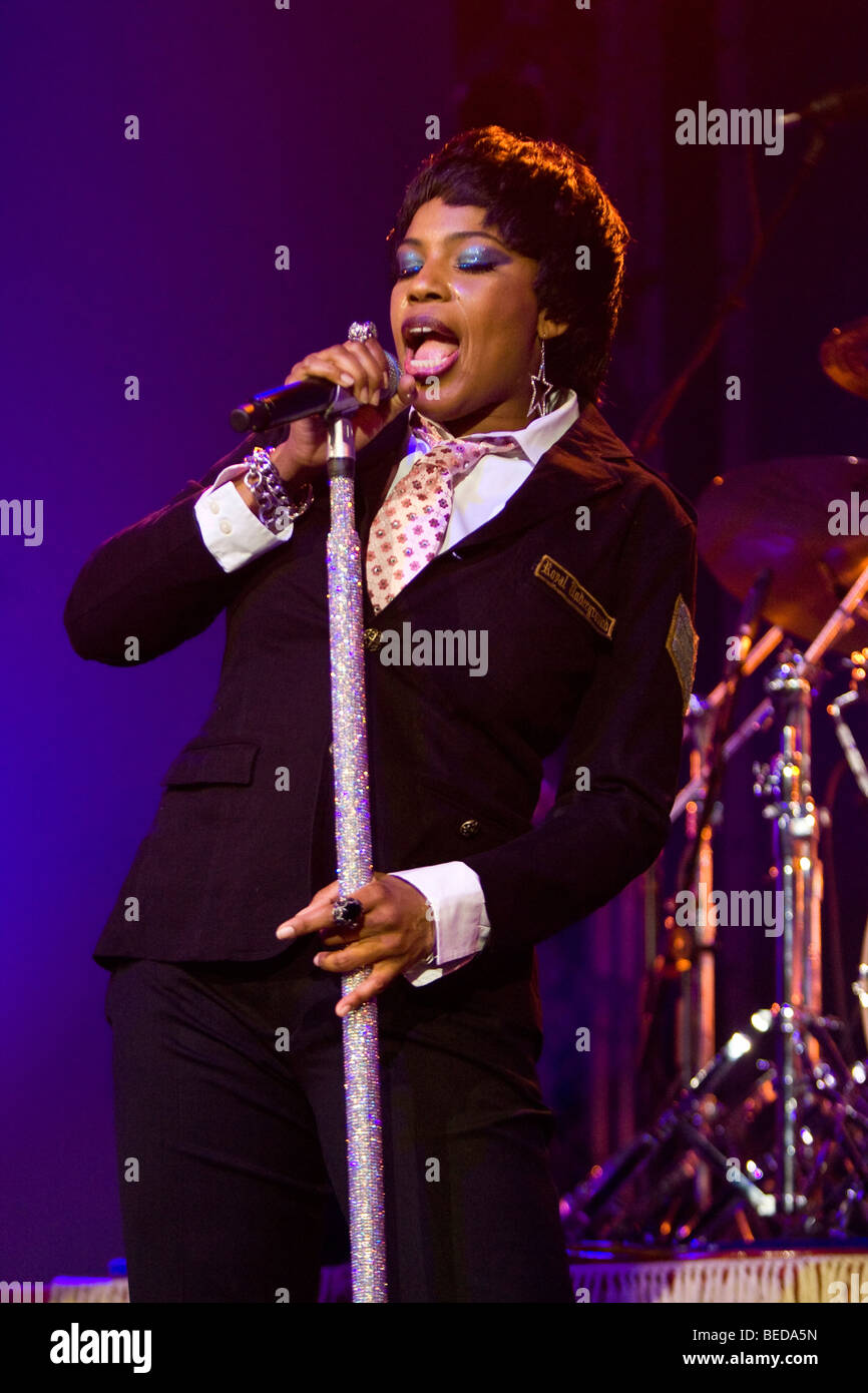 US singer Macy Gray live in the Lucerne concert hall of the KKL at the