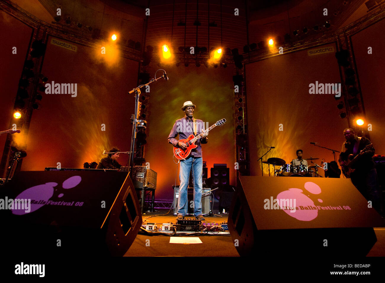 Keb' Mo', US-American blues singer, guitarist and songwriter, live at the Blue Balls Festival in the concert hall of the KKL Lu Stock Photo