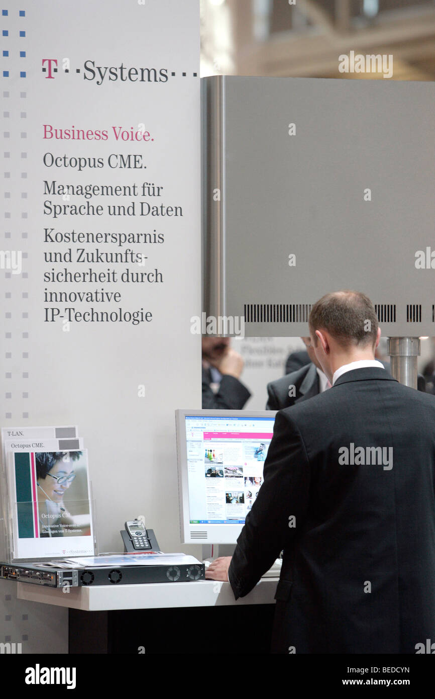 Human systems hi-res stock photography and images - Alamy