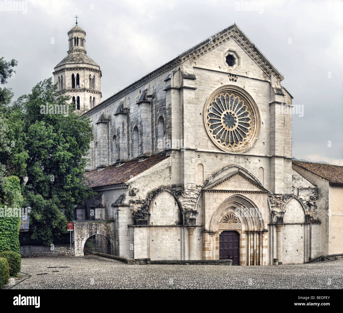Fossanova facade hi-res stock photography and images - Alamy