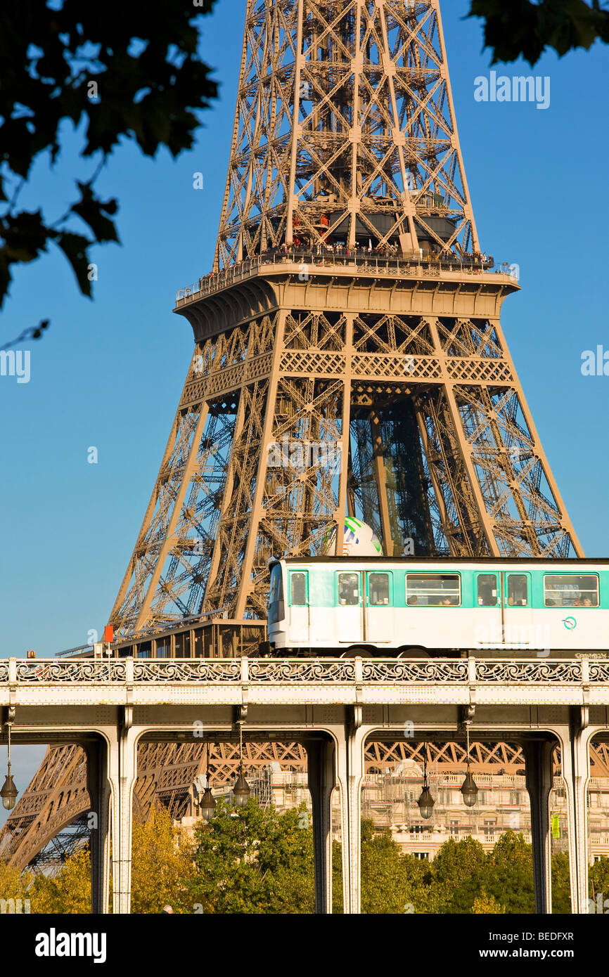 BIR HAKEIM BRIDGE AND RAILWAY, PARIS Stock Photo