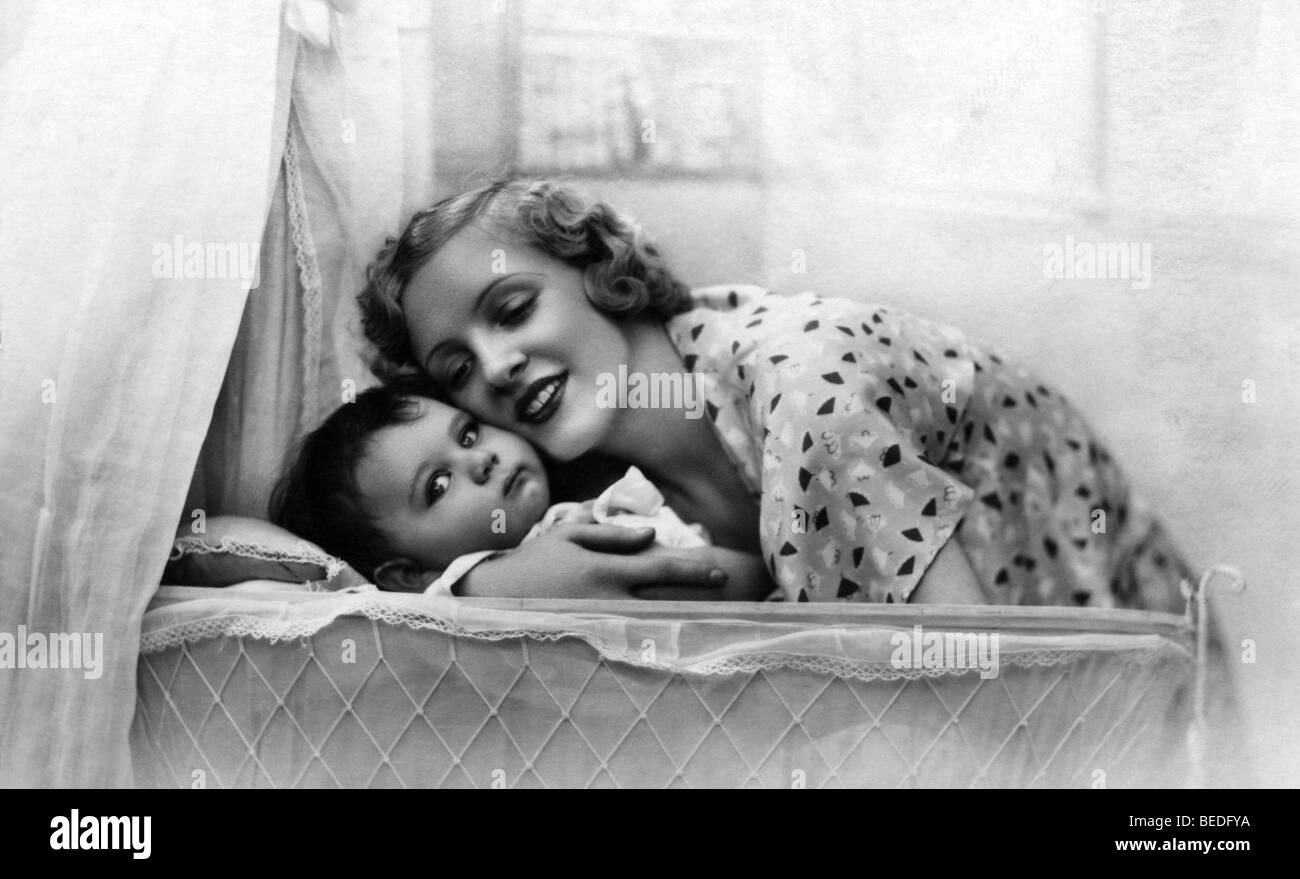 Historic photograph, mother with child, mother's love, around 1925 Stock Photo