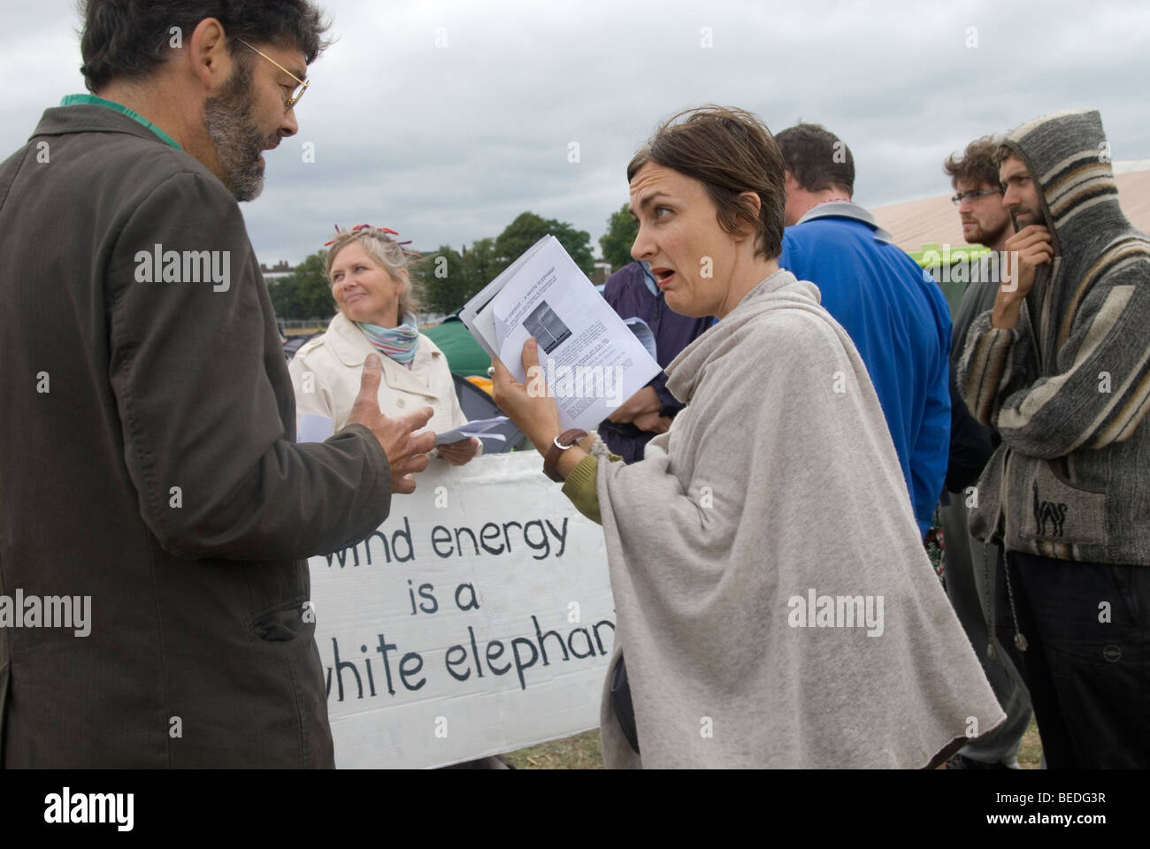 Climate Camp 2009 Blackheath. Anti wind power visitors creating a debate Stock Photo