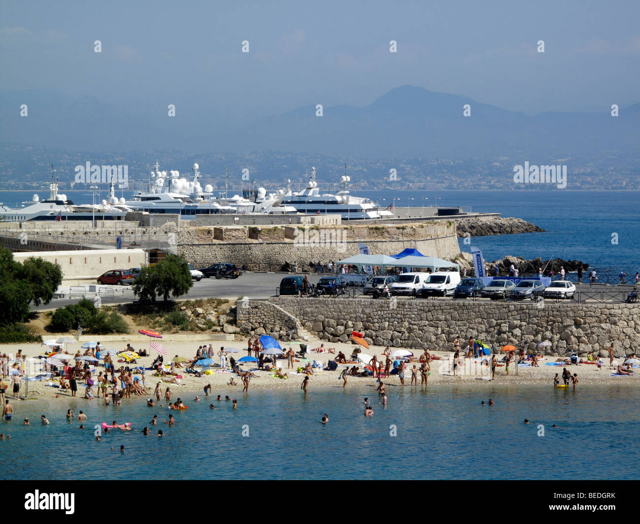 La gravette plage antibes hires stock photography and images Alamy