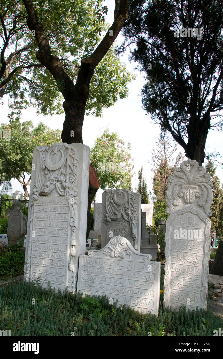 Eyup Sultan Mosque Camii Istanbul Turkey gravestone tomb Stock Photo