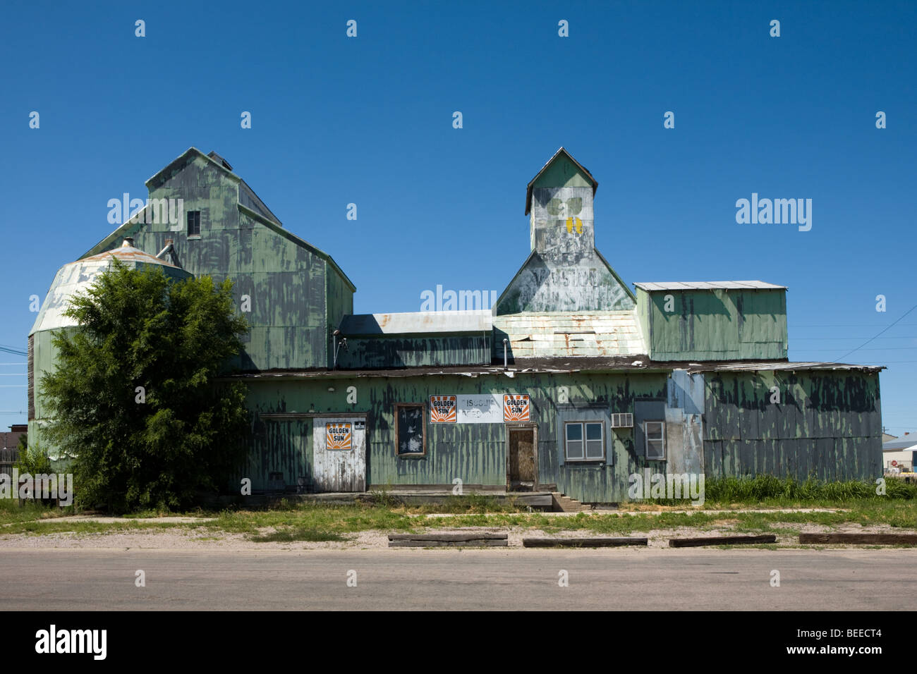 Feed mill, Valentine, Nebraska Stock Photo Alamy