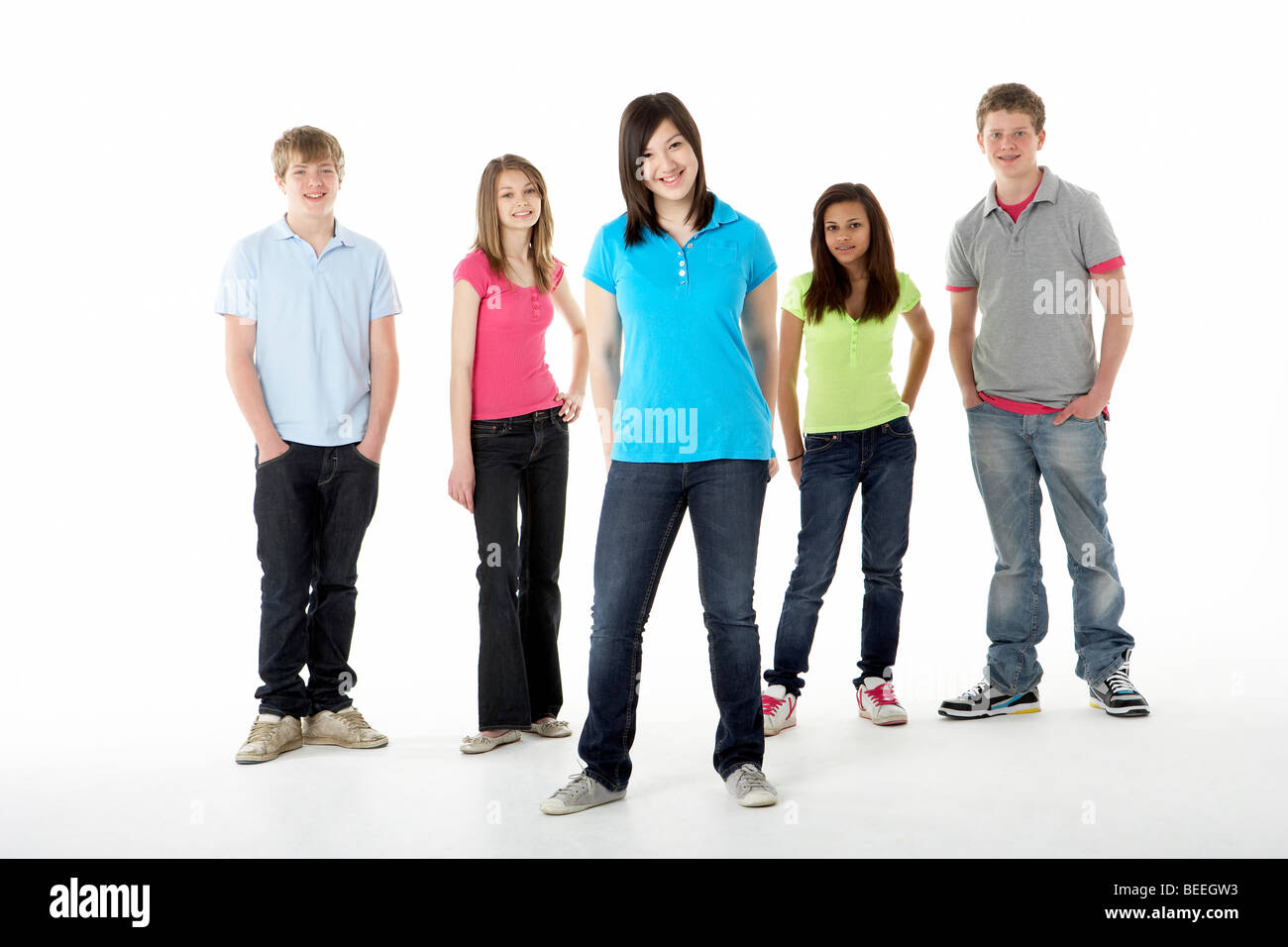 Five friends group boys mates hi-res stock photography and images - Alamy