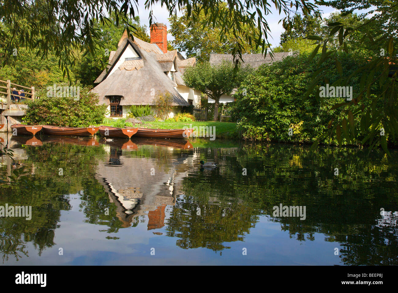 Bridge Cottage Flatford East Bergholt Suffolk England Stock Photo Alamy