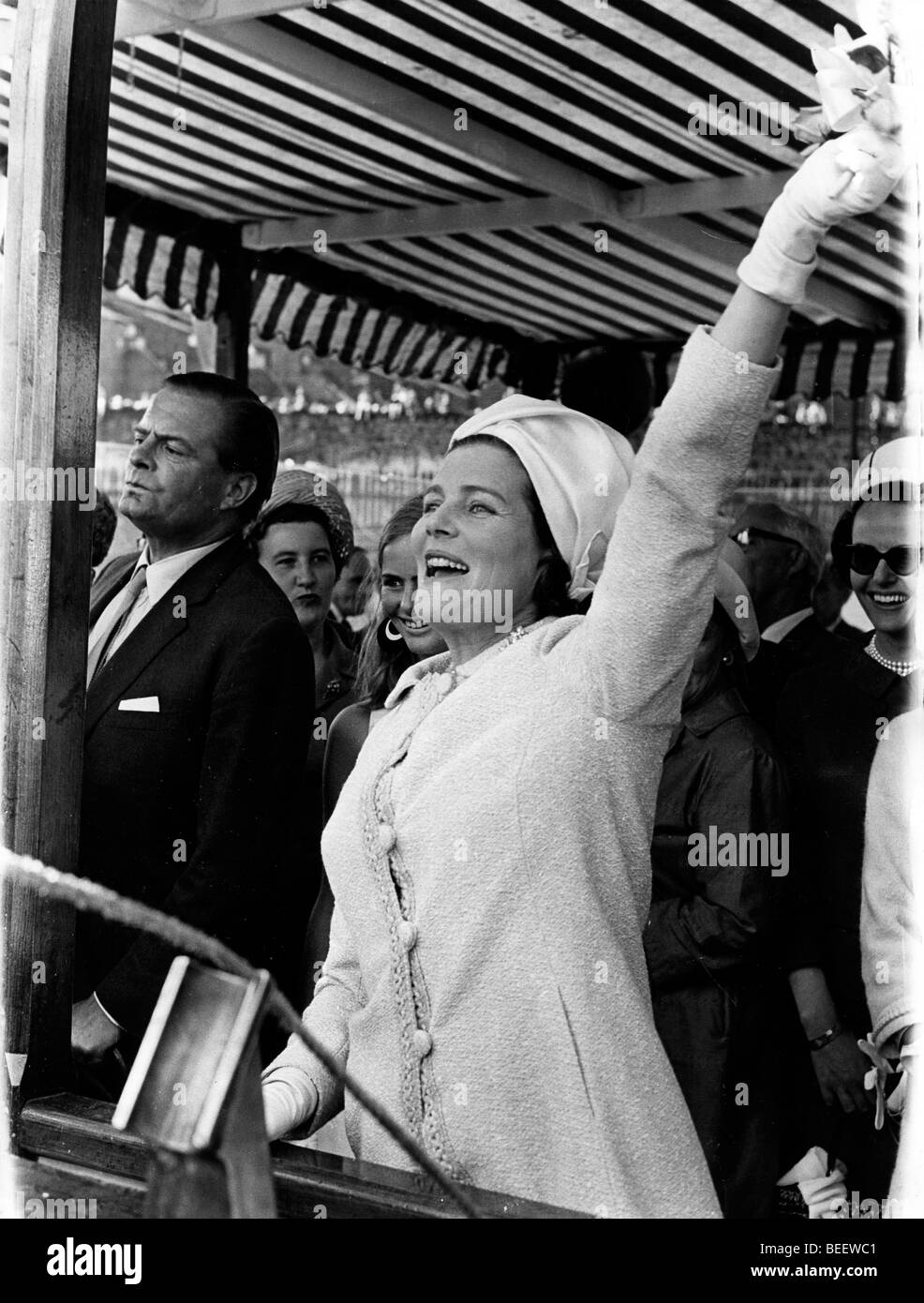Mary Soames cheering at an event Stock Photo Alamy