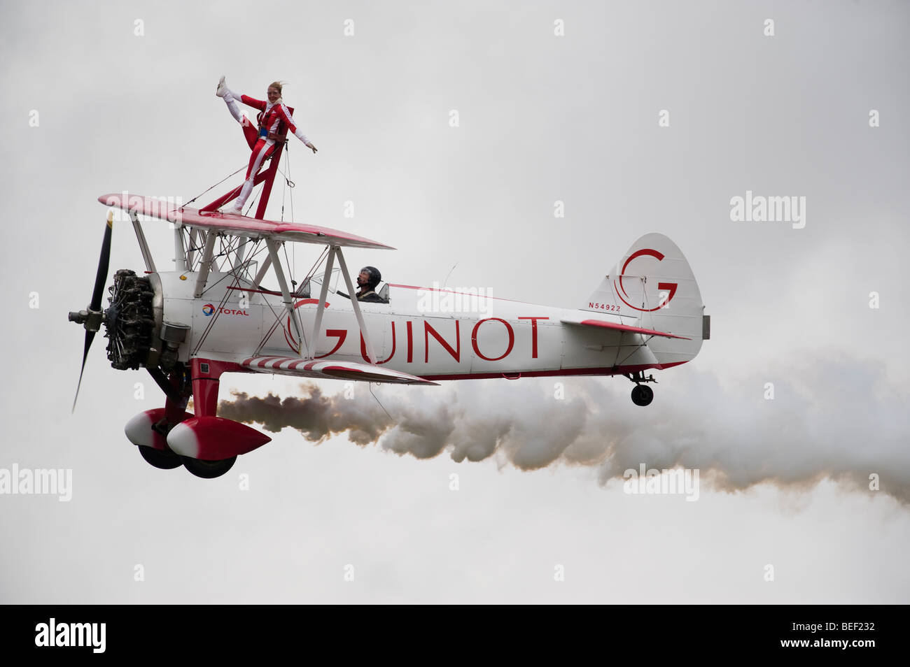 Team Guinot female wing walkers at the 2009 Royal Internation Air Tattoo Stock Photo