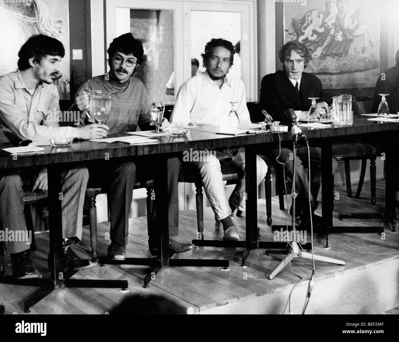 Folk Singer Bob Dylan at a press conference Stock Photo