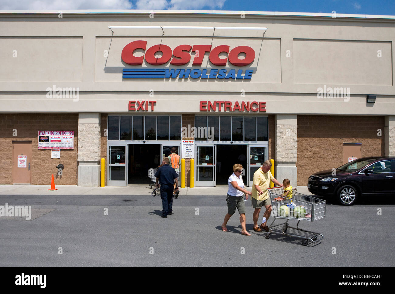 A Costco bulk retail location in Maryland. Stock Photo
