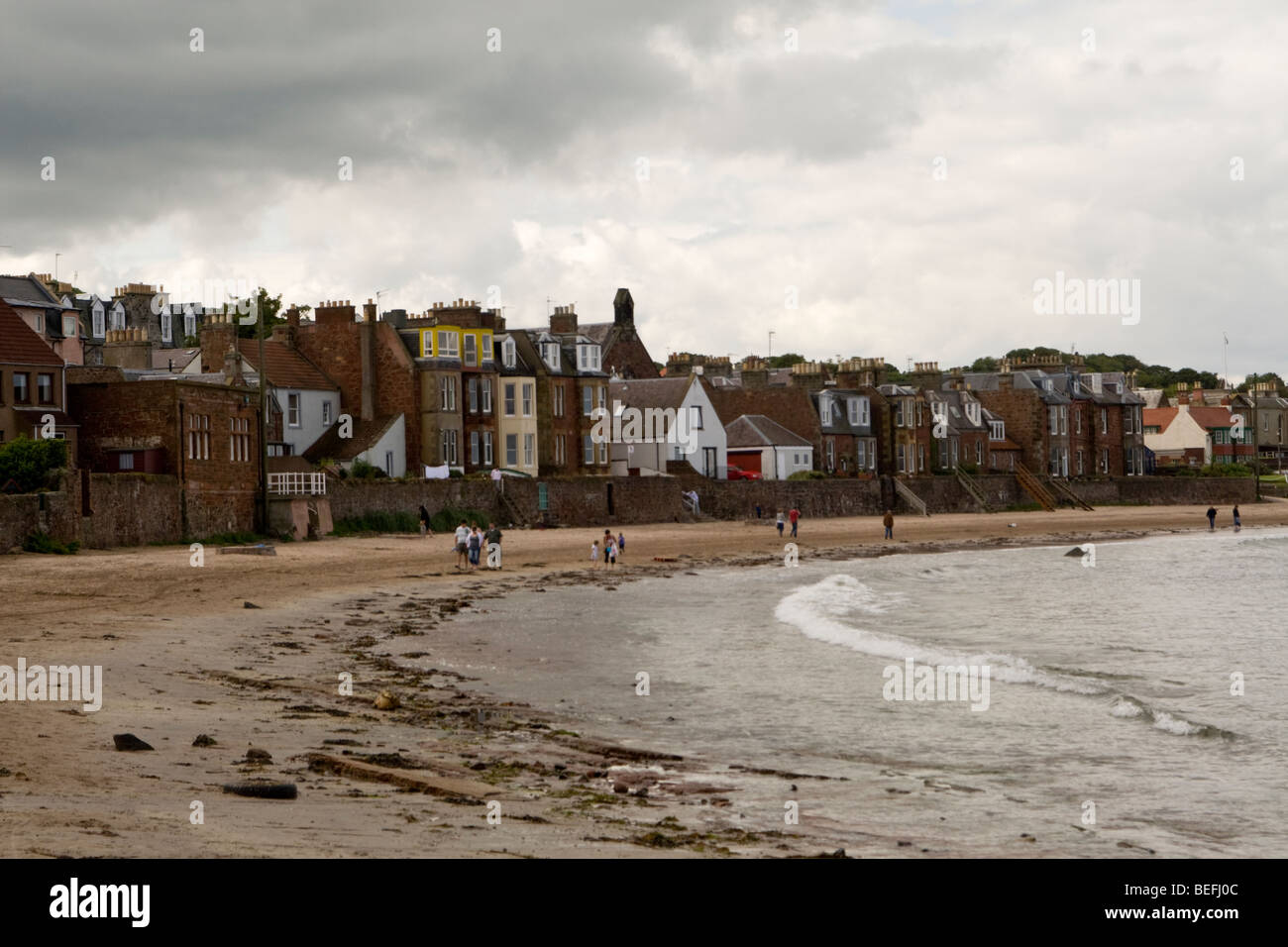 Houses behind beach in North Berwick Stock Photo Alamy