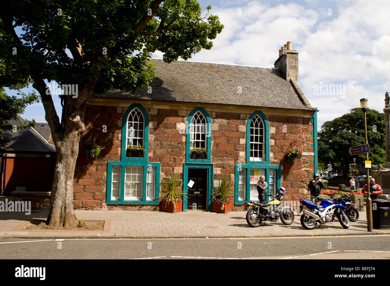 North Berwick town centre Stock Photo Alamy
