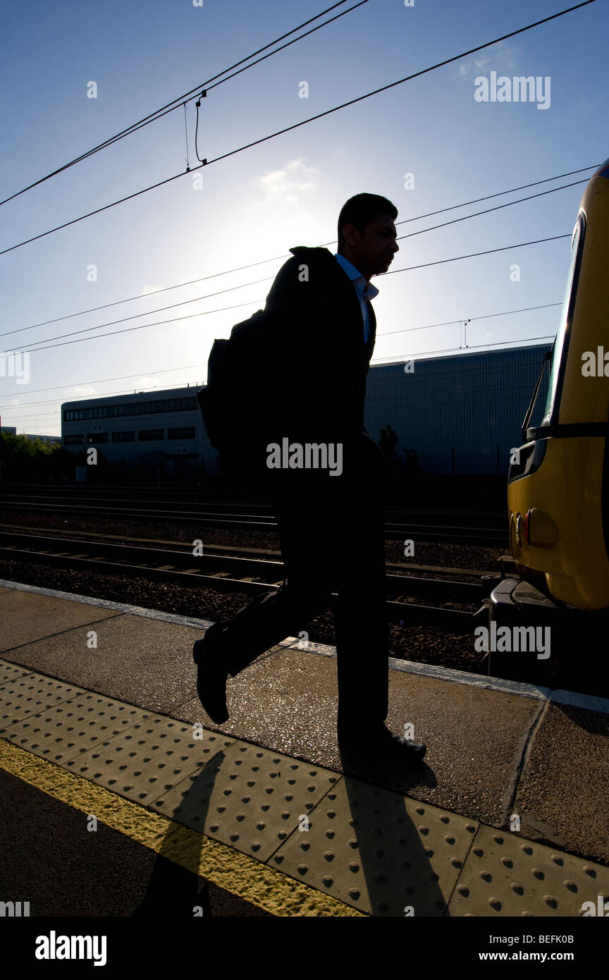 Passenger train silhouette hi-res stock photography and images - Alamy