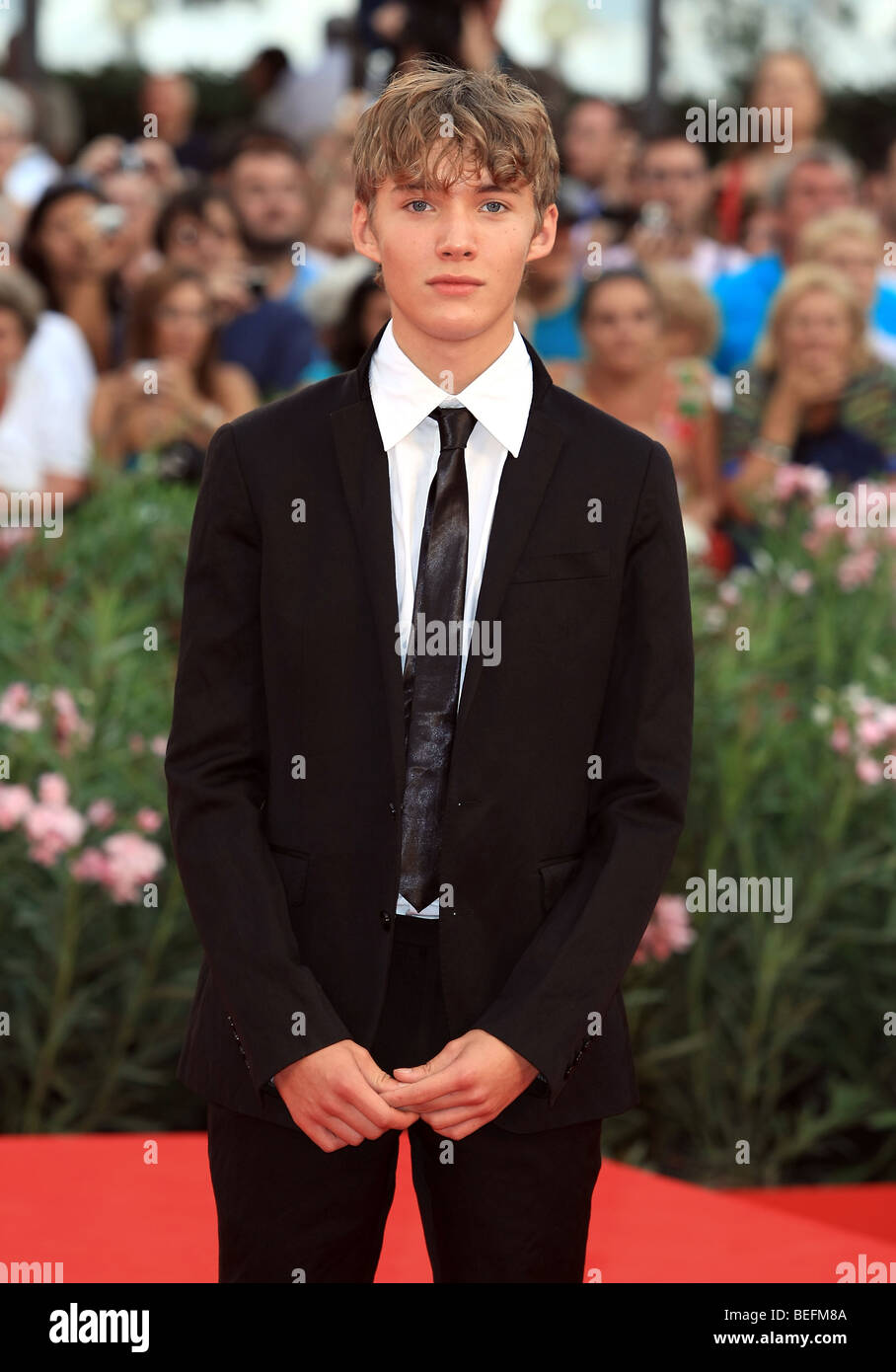 CW, CBS and Showtime 2013 Summer TCA Party - Arrivals Featuring: Toby Regbo,Megan  Follows,Torrance Coombs Where: Beverly Hills, California, United States  When: 29 Jul 2013 Stock Photo - Alamy