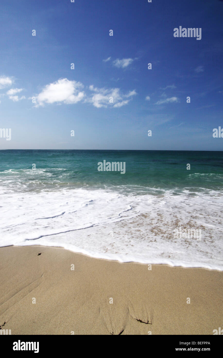 tide coming in on the beach Stock Photo - Alamy