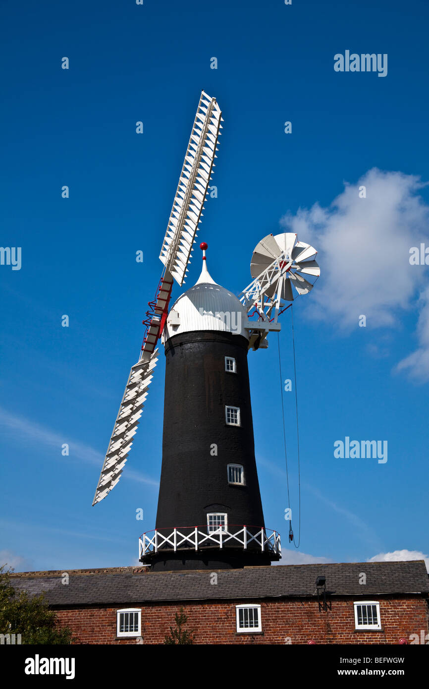 Skidby Mill, Cottingham, East Riding of Yorkshire. Yorkshires only working windmill Stock Photo