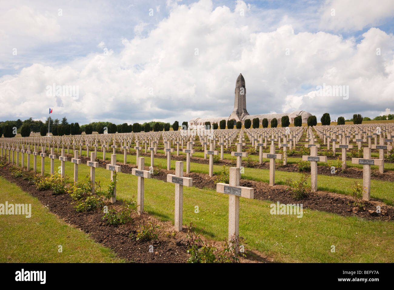 Douaumont Verdun Lorraine France. Graves at the French National war cemetery and Ossuary Ossuaire de Douaumont for WW1 battle Stock Photo